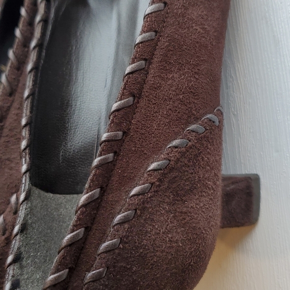 Stuart Weitzman Brown Suede Square Pointed Toe Tassel Kitten Heel Loafers 9 - Picture 4 of 8